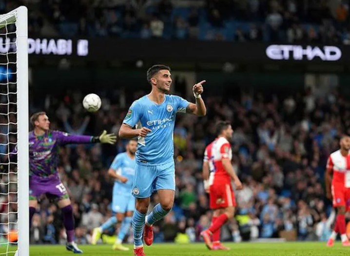 แทงบอลต่ำ-สูง