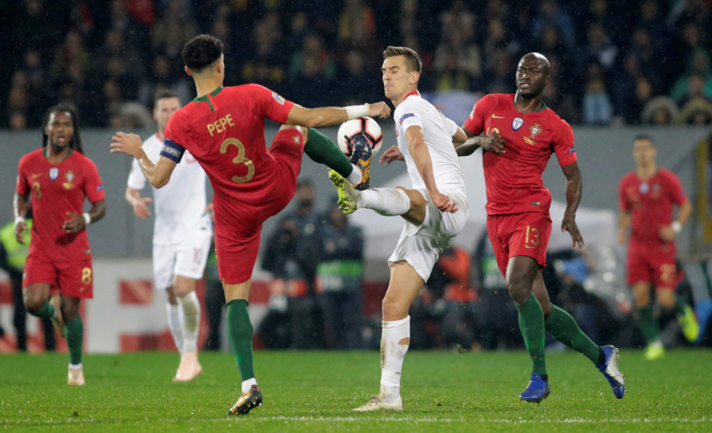 แทงบอลฟรีpantip